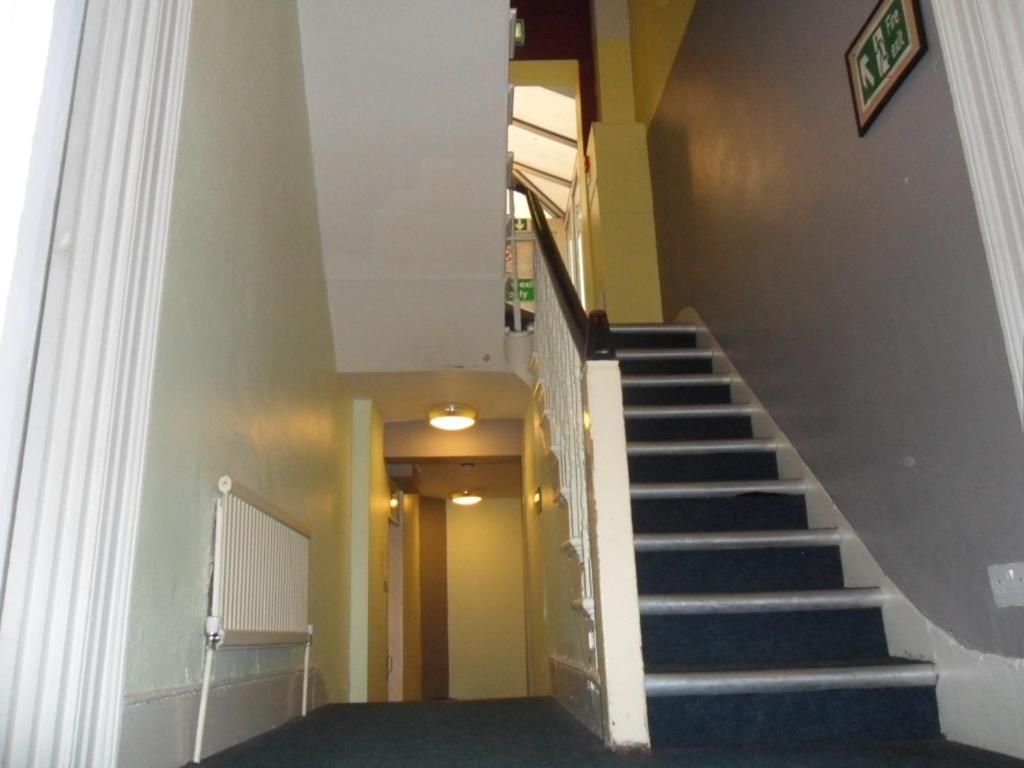 Arsenal Tavern Hostel ロンドン エクステリア 写真