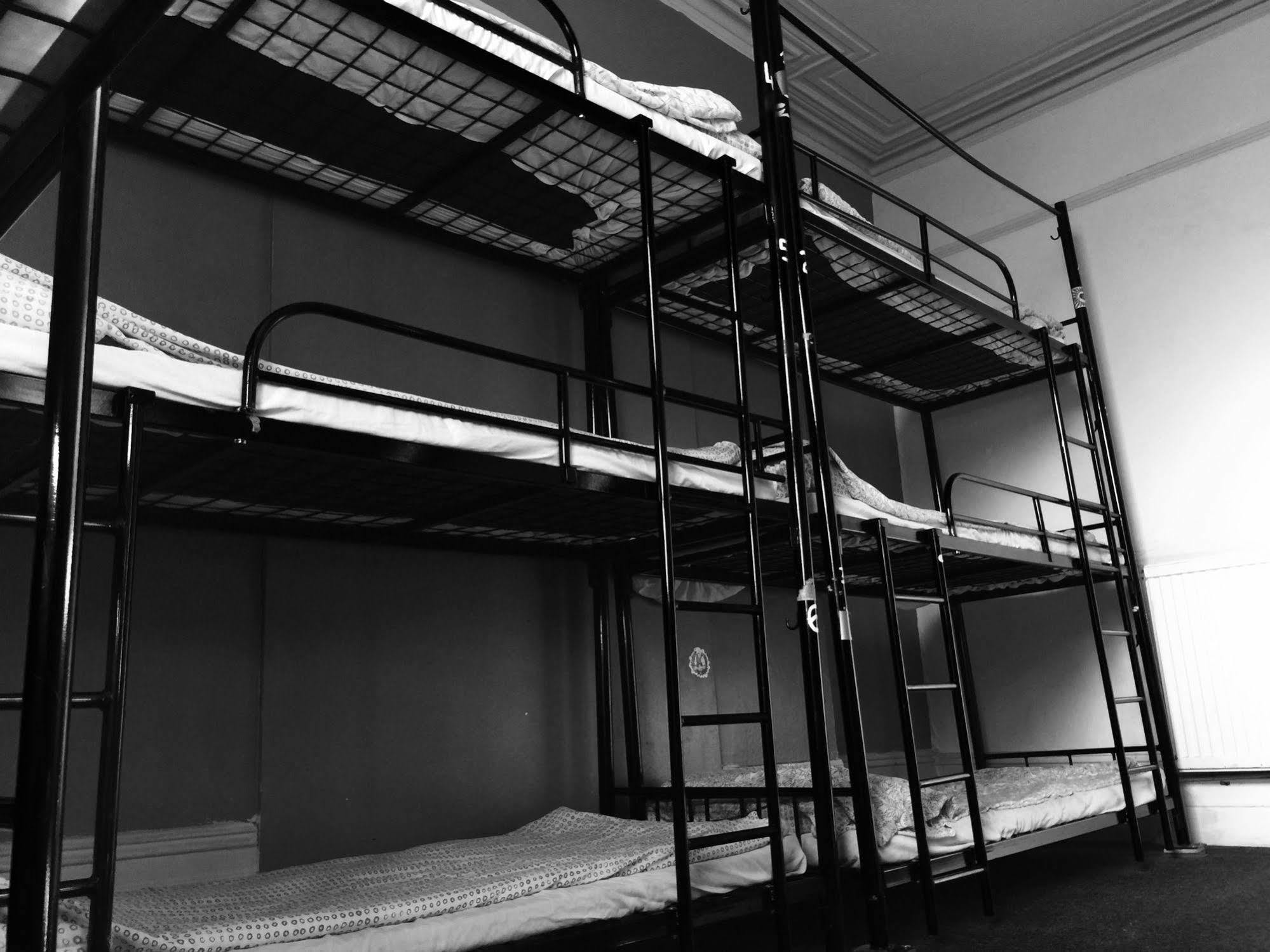 Arsenal Tavern Hostel ロンドン エクステリア 写真
